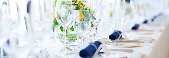 フェア開催記念の特別プランやドレス試着会